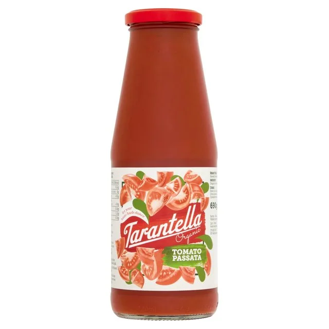 Tarantella Organic Passata   690g