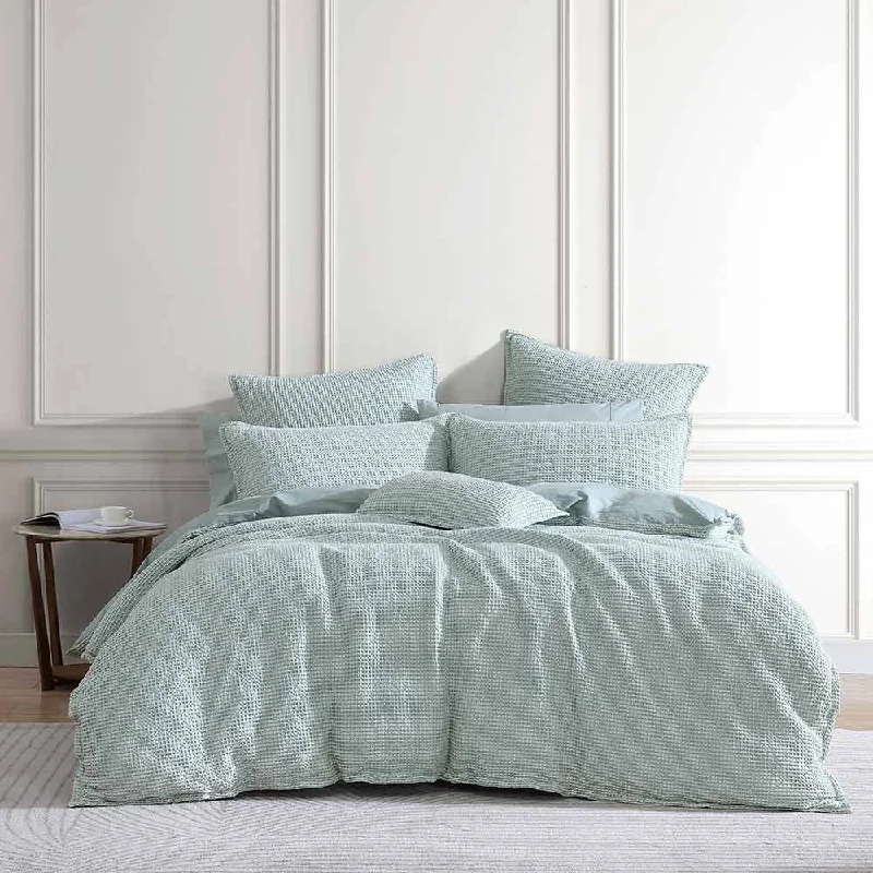 Private Collection Urban Waffle Quilt Cover Set